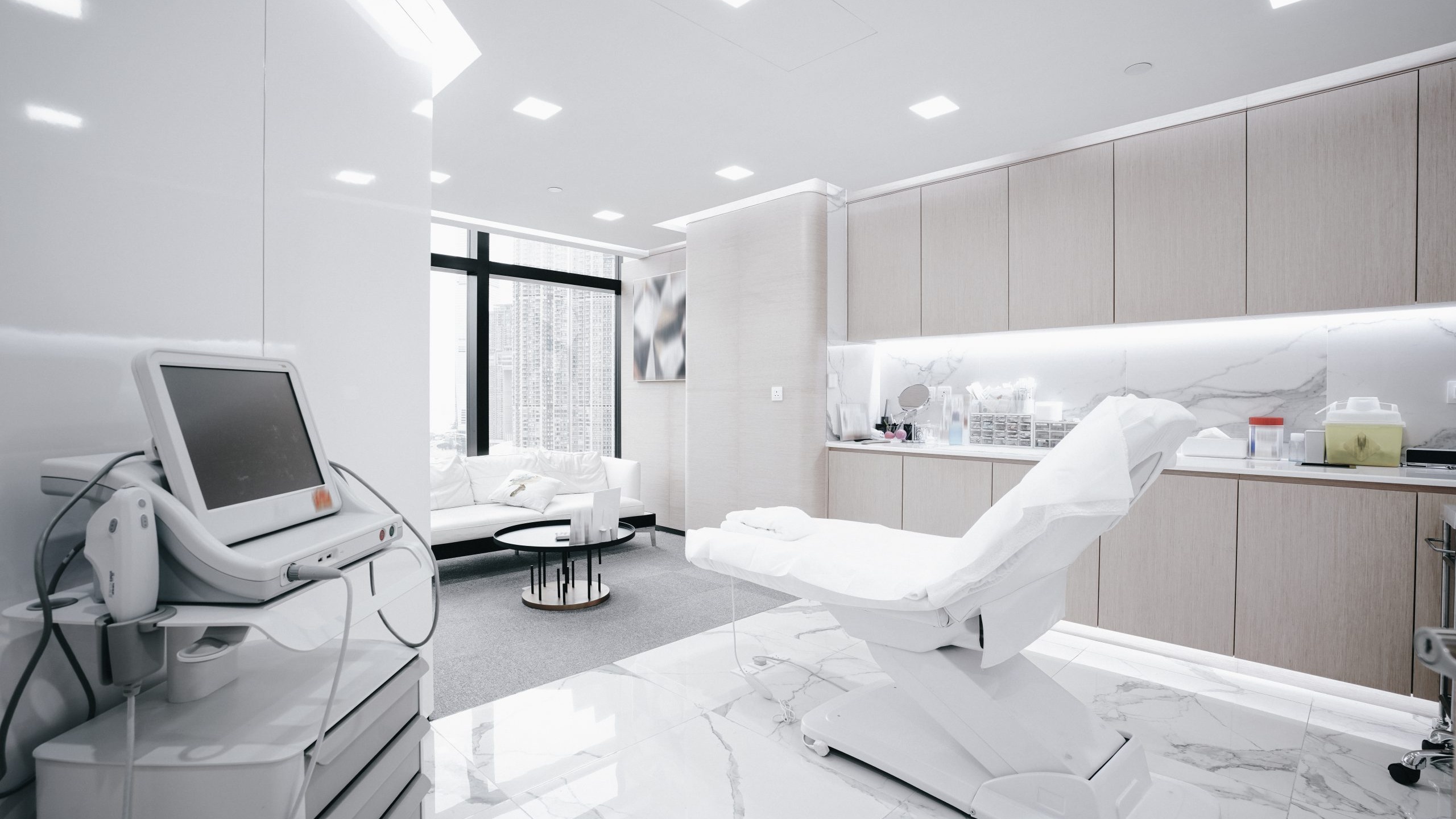 Modern Medical Clinic